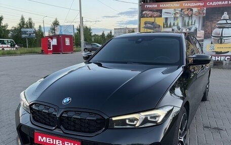 BMW 3 серия, 2023 год, 5 300 000 рублей, 1 фотография