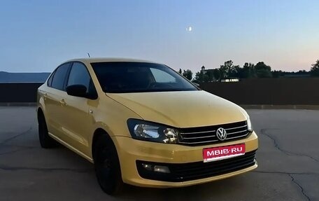 Volkswagen Polo VI (EU Market), 2018 год, 720 000 рублей, 1 фотография