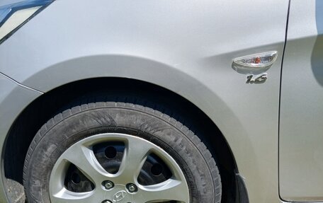 Hyundai Solaris II рестайлинг, 2011 год, 780 000 рублей, 10 фотография