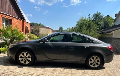 Opel Insignia II рестайлинг, 2011 год, 920 000 рублей, 19 фотография