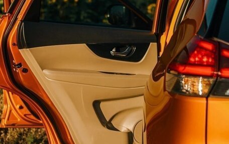 Nissan X-Trail, 2018 год, 1 820 000 рублей, 4 фотография