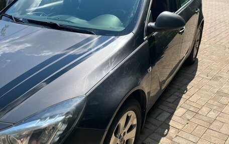 Opel Insignia II рестайлинг, 2011 год, 920 000 рублей, 26 фотография