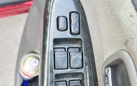 Toyota Estima III рестайлинг -2, 2003 год, 550 000 рублей, 10 фотография