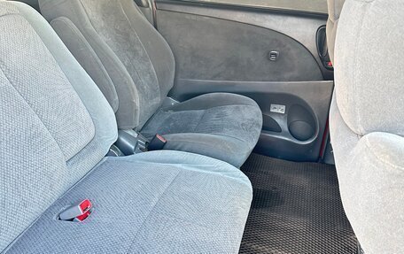 Toyota Estima III рестайлинг -2, 2003 год, 550 000 рублей, 13 фотография