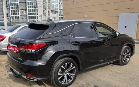 Lexus RX IV рестайлинг, 2019 год, 4 200 000 рублей, 4 фотография