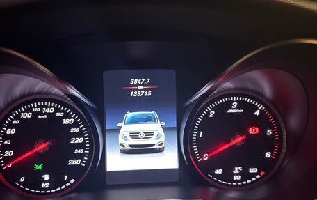 Mercedes-Benz V-Класс, 2018 год, 5 500 000 рублей, 6 фотография