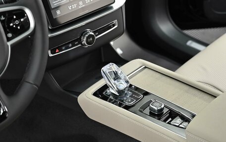 Volvo XC90 II рестайлинг, 2026 год, 10 490 000 рублей, 15 фотография