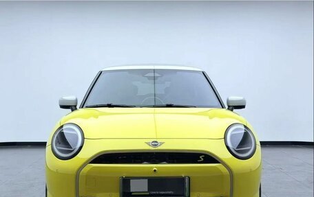 MINI Hatch, 2025 год, 5 490 000 рублей, 2 фотография