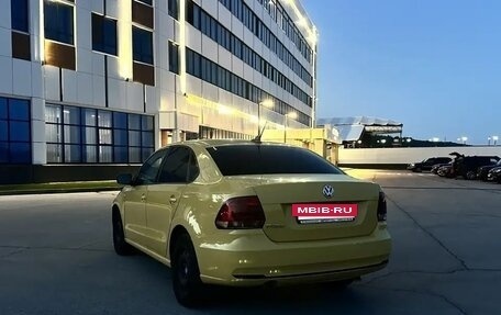 Volkswagen Polo VI (EU Market), 2018 год, 720 000 рублей, 4 фотография