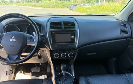 Mitsubishi ASX I рестайлинг, 2013 год, 1 000 000 рублей, 8 фотография
