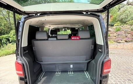 Volkswagen Multivan T5, 2014 год, 2 700 000 рублей, 4 фотография