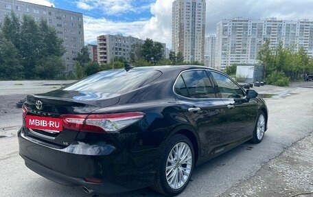 Toyota Camry, 2019 год, 3 500 000 рублей, 7 фотография