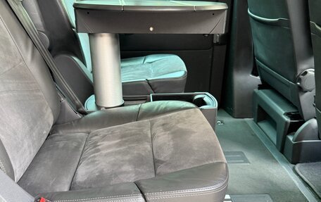 Volkswagen Multivan T5, 2014 год, 2 700 000 рублей, 22 фотография