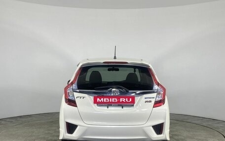 Honda Fit III, 2016 год, 1 070 000 рублей, 18 фотография
