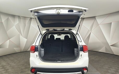 Mitsubishi Outlander III рестайлинг 3, 2017 год, 1 420 000 рублей, 12 фотография