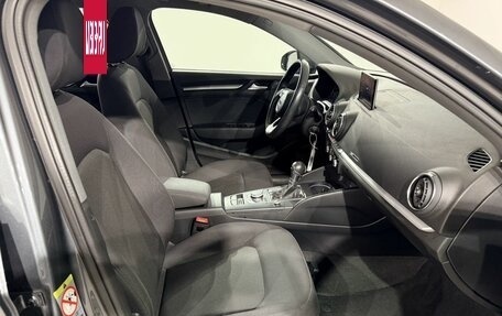 Audi A3, 2018 год, 1 790 000 рублей, 15 фотография