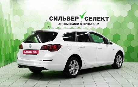 Opel Astra J, 2012 год, 560 000 рублей, 2 фотография