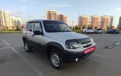 Chevrolet Niva I рестайлинг, 2009 год, 399 000 рублей, 1 фотография