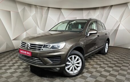 Volkswagen Touareg III, 2015 год, 3 235 000 рублей, 1 фотография