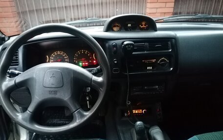 Mitsubishi L200 III рестайлинг, 2000 год, 530 000 рублей, 5 фотография