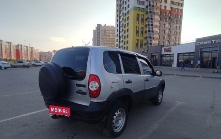 Chevrolet Niva I рестайлинг, 2009 год, 399 000 рублей, 3 фотография