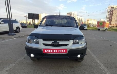 Chevrolet Niva I рестайлинг, 2009 год, 399 000 рублей, 2 фотография