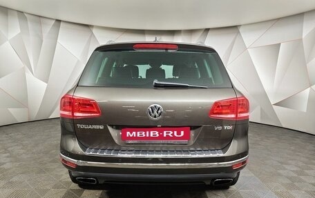 Volkswagen Touareg III, 2015 год, 3 235 000 рублей, 8 фотография