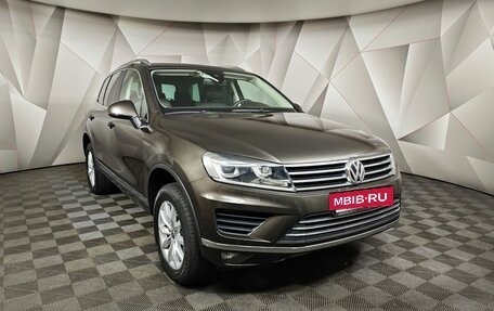 Volkswagen Touareg III, 2015 год, 3 235 000 рублей, 3 фотография