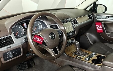 Volkswagen Touareg III, 2015 год, 3 235 000 рублей, 19 фотография