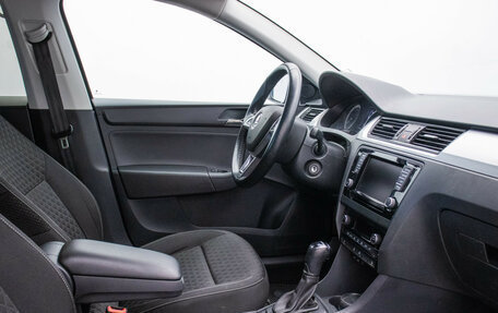 Skoda Rapid I, 2017 год, 1 130 000 рублей, 10 фотография