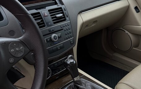 Mercedes-Benz C-Класс, 2010 год, 860 000 рублей, 15 фотография