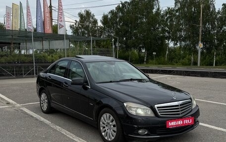 Mercedes-Benz C-Класс, 2010 год, 860 000 рублей, 2 фотография