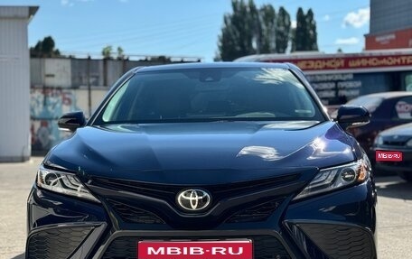 Toyota Camry, 2020 год, 3 200 000 рублей, 1 фотография