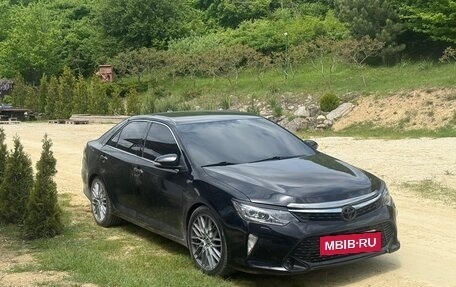 Toyota Camry, 2015 год, 1 900 000 рублей, 7 фотография