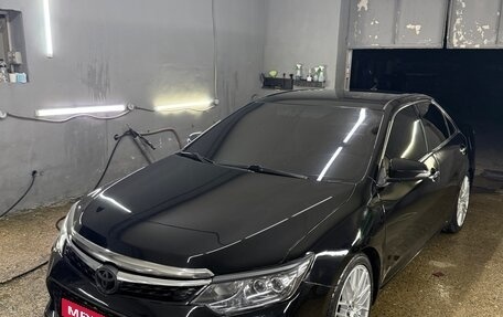 Toyota Camry, 2015 год, 1 900 000 рублей, 13 фотография