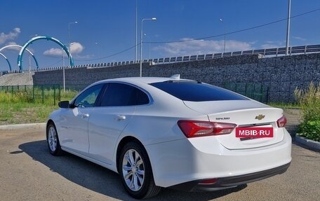 Chevrolet Malibu IX, 2021 год, 1 280 000 рублей, 7 фотография