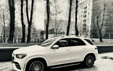 Mercedes-Benz GLE, 2023 год, 11 250 000 рублей, 3 фотография