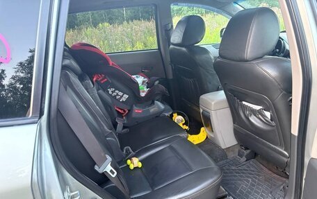 Subaru Tribeca I рестайлинг, 2005 год, 1 000 000 рублей, 13 фотография