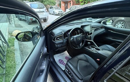 Toyota Camry, 2020 год, 3 200 000 рублей, 4 фотография