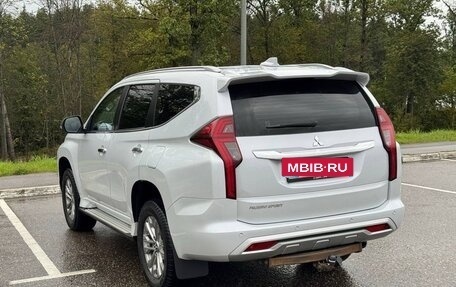 Mitsubishi Pajero Sport III рестайлинг, 2020 год, 3 600 000 рублей, 11 фотография