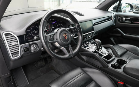 Porsche Cayenne III, 2018 год, 5 700 000 рублей, 15 фотография