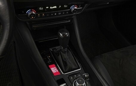 Mazda 6, 2018 год, 2 293 000 рублей, 12 фотография