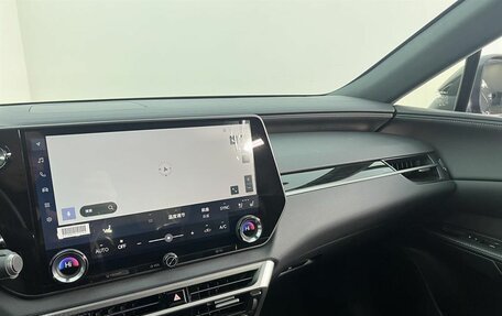 Lexus RX IV рестайлинг, 2026 год, 8 590 000 рублей, 16 фотография