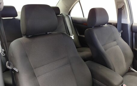 Toyota Avensis III рестайлинг, 2007 год, 990 000 рублей, 23 фотография