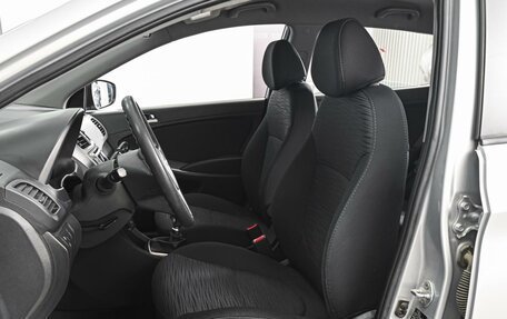 Hyundai Solaris II рестайлинг, 2015 год, 1 034 000 рублей, 10 фотография