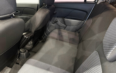 Renault Logan II, 2020 год, 1 050 000 рублей, 19 фотография