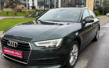 Audi A4, 2018 год, 1 850 000 рублей, 1 фотография