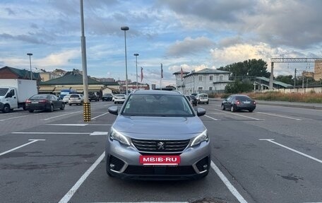 Peugeot 5008 II, 2018 год, 2 000 000 рублей, 2 фотография