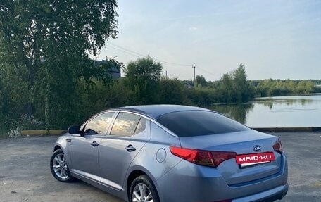 KIA Optima III, 2012 год, 950 000 рублей, 10 фотография