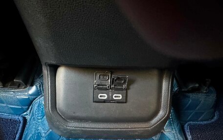 Toyota Highlander, 2023 год, 3 700 000 рублей, 16 фотография